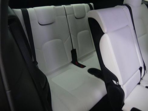 Used 2023 Tesla Model Y AWD image 2