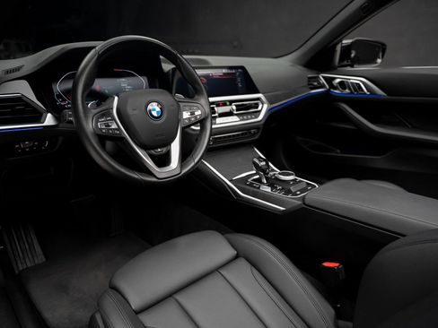 Used 2021 BMW 430i Convertible w/ Premium Package image 2