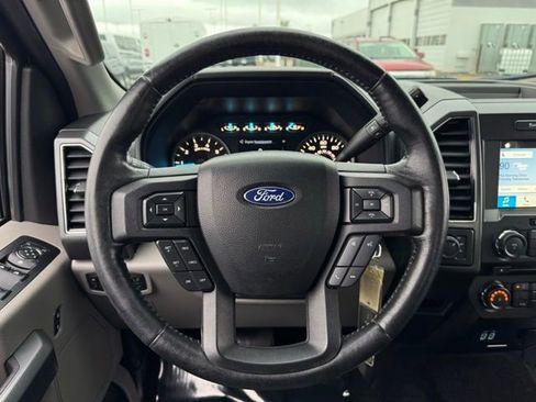 Used 2018 Ford F150 XLT w/ Equipment Group 302A Luxury AWD/4WD image 29