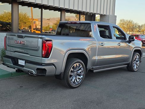 Used 2025 GMC Sierra 1500 Denali image 10