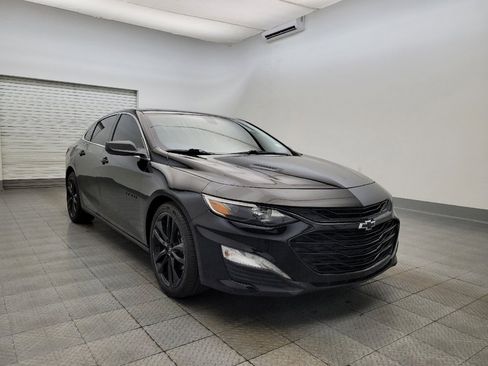 Used 2021 Chevrolet Malibu LT w/ Midnight Edition image 13