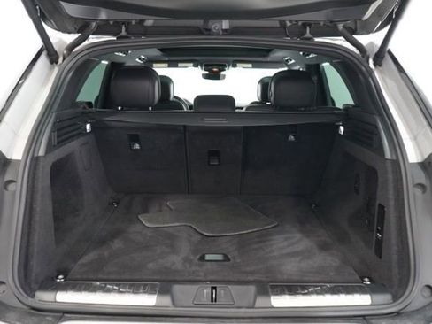 Used 2024 Land Rover Range Rover Sport Dynamic SE image 32