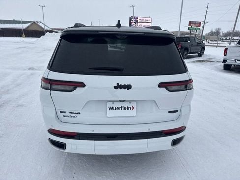 Used 2023 Jeep Grand Cherokee L Summit w/ Advanced Protech Group IV image 4