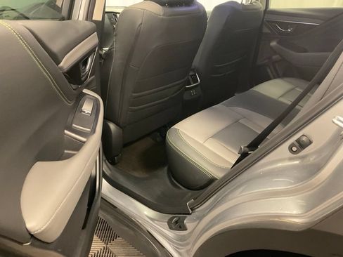 Used 2025 Subaru Outback Onyx Edition AWD/4WD image 25