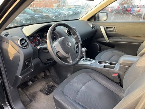 Used 2014 Nissan Rogue S image 7