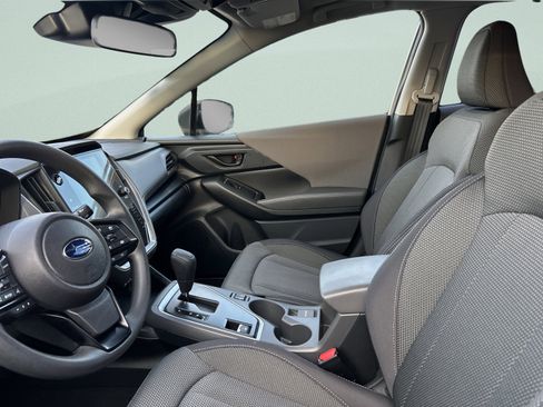 Used 2024 Subaru Crosstrek 2.0i Premium image 11