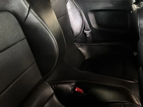 Used 2018 Ford Mustang GT Premium RWD image 12
