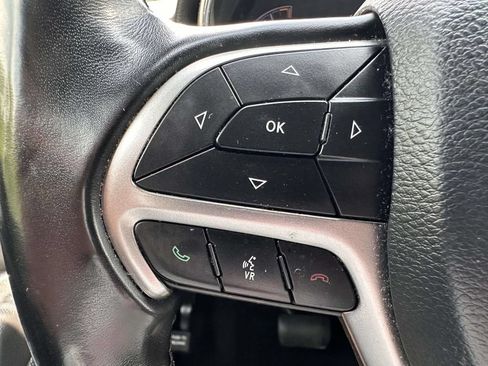 Used 2021 Jeep Grand Cherokee Laredo AWD/4WD image 15