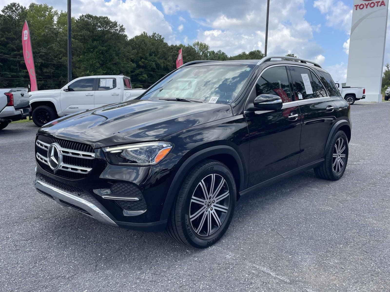 Used 2025 Mercedes-Benz GLE 350 4MATIC image 5