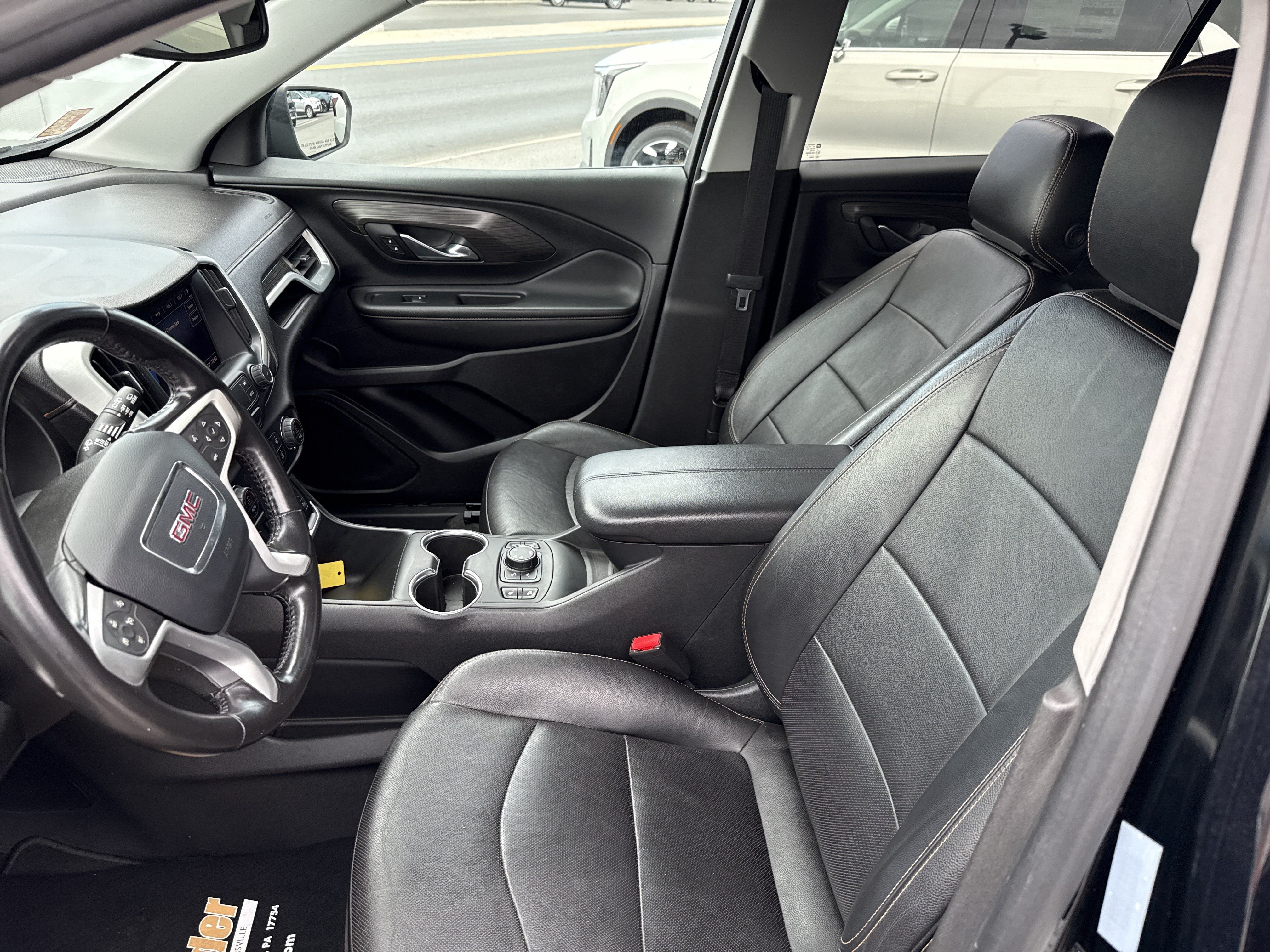 Used 2020 GMC Terrain SLT AWD/4WD image 12