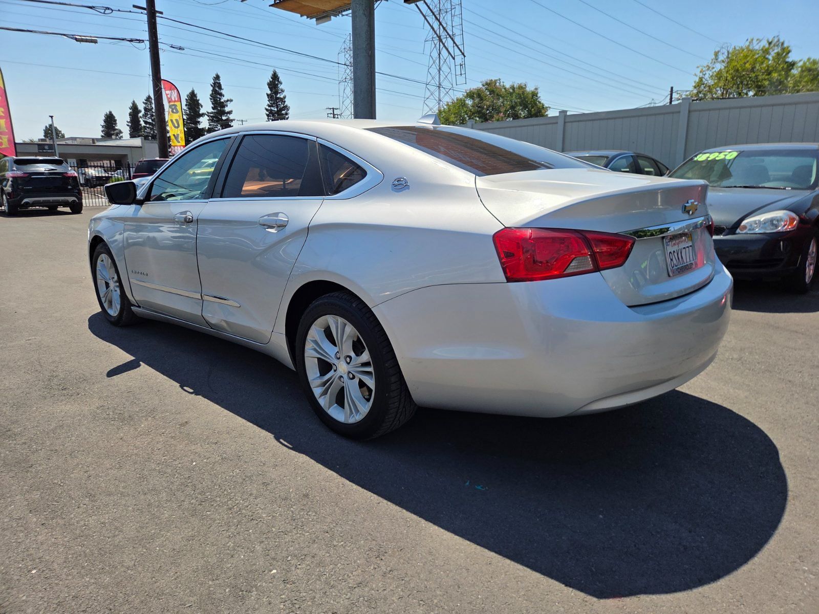 Used 2014 Chevrolet Impala LT FWD image 2