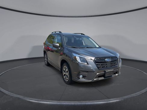 Certified 2023 Subaru Forester Premium AWD/4WD image 2