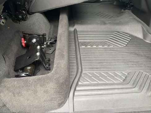 Used 2024 Chevrolet Silverado 2500 ZR2 w/ ZR2 Bison Edition image 15