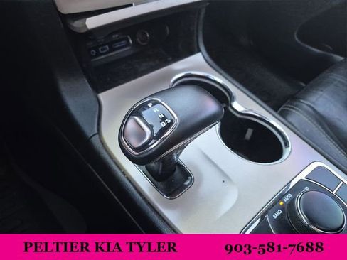 Used 2015 Jeep Grand Cherokee Limited image 49