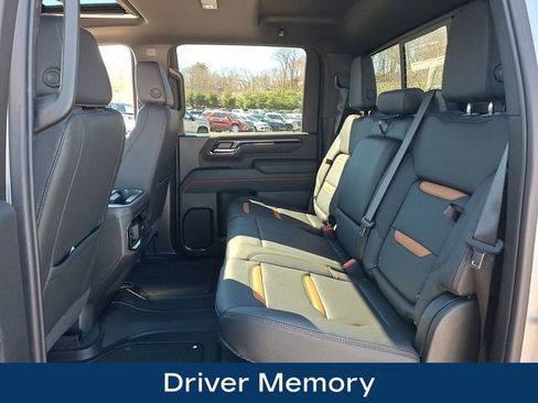 Used 2026 GMC Sierra 2500 AT4 w/ AT4 Premium Plus Package image 14