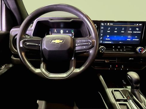 Used 2023 Chevrolet Colorado W/T image 9