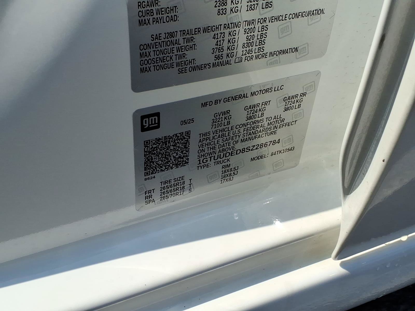 Used 2025 GMC Sierra 1500 SLT AWD/4WD image 30
