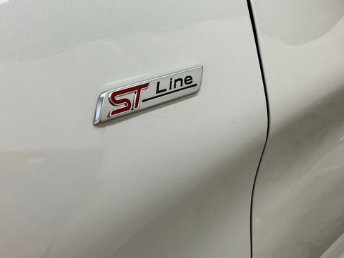 New 2026 Ford Explorer ST-Line w/ ST-Line Street Pack AWD/4WD image 9