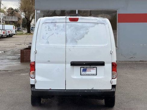 Used 2019 Nissan NV200 SV w/ Navigation Package FWD image 5