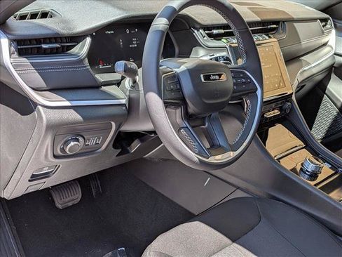 New 2026 Jeep Grand Cherokee Laredo X AWD/4WD image 3