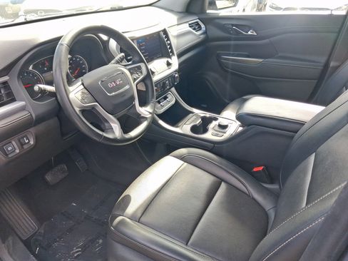 Used 2023 GMC Acadia SLT FWD image 11