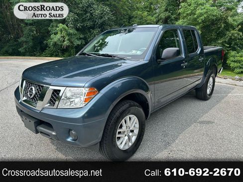 Used 2014 Nissan Frontier SV AWD/4WD image 1