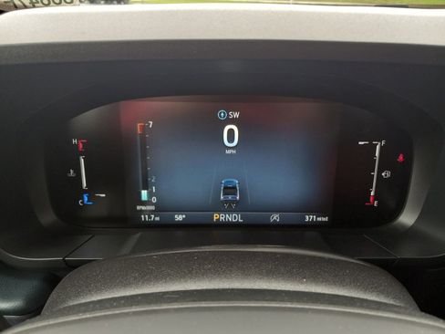 New 2025 Ford Maverick XLT w/ XLT Luxury Package image 17