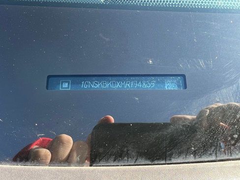 Used 2021 Chevrolet Suburban LS w/ Max Trailering Package image 14