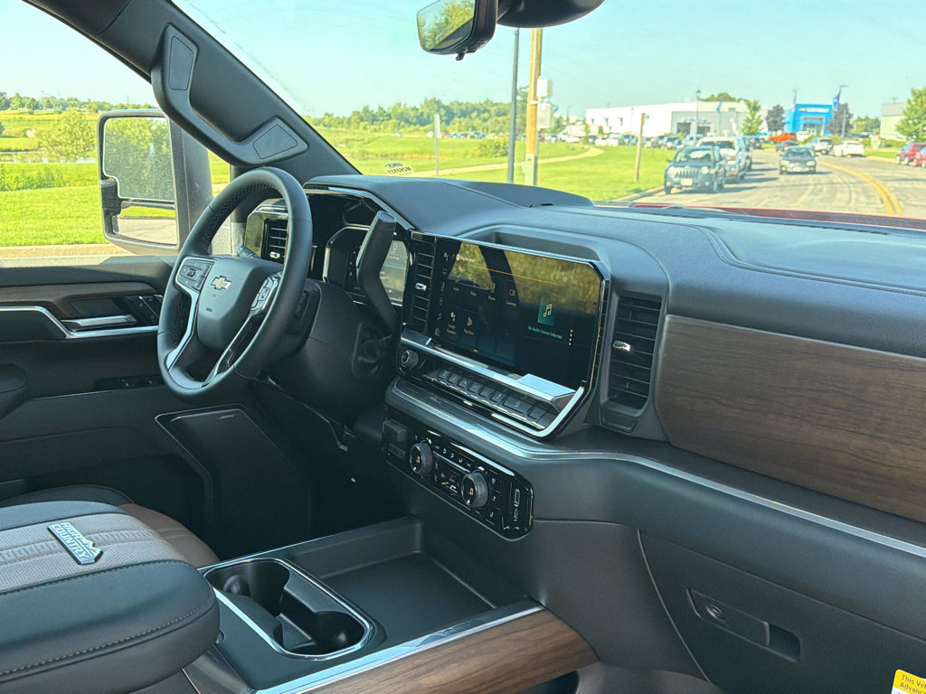 New 2026 Chevrolet Silverado 2500 High Country w/ High Country Premium Package AWD/4WD image 28