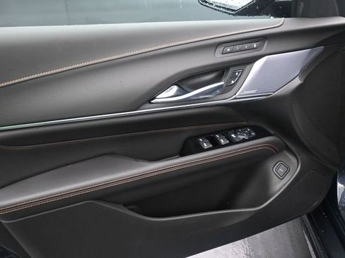 New 2025 Cadillac CT4 V w/ Super Cruise Package image 15