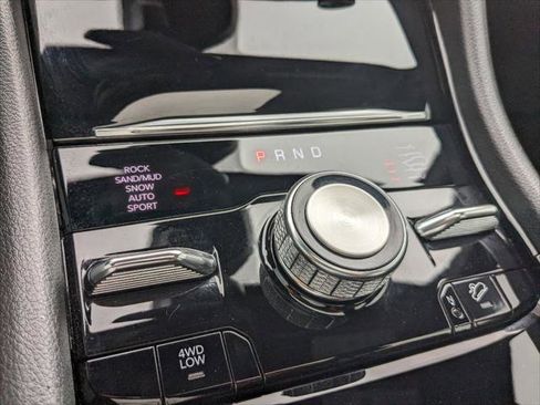 Certified 2022 Jeep Grand Cherokee L Overland image 20