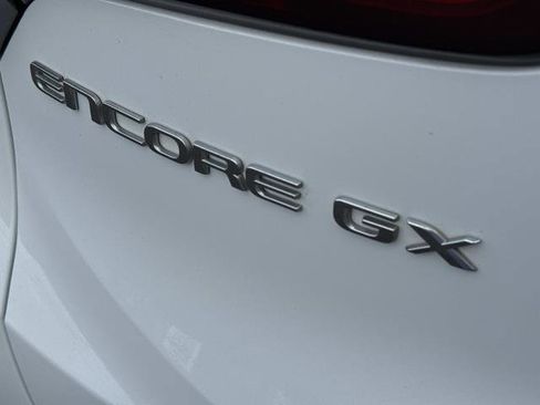 Used 2024 Buick Encore GX Preferred FWD image 30