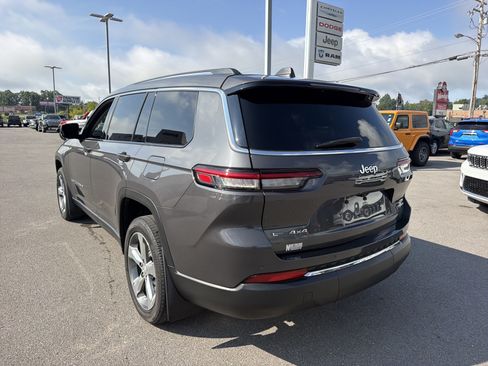 Used 2021 Jeep Grand Cherokee L Limited AWD/4WD image 8