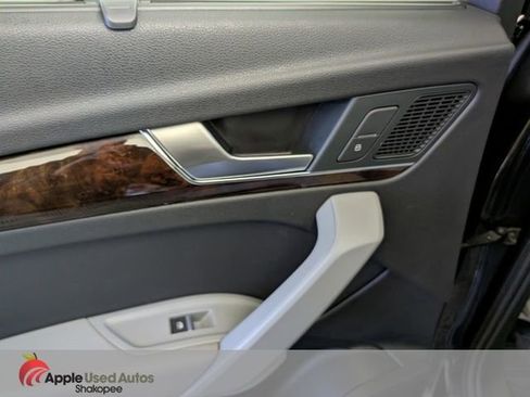 Used 2018 Audi Q5 2.0T Premium Plus w/ Premium Plus Package image 33