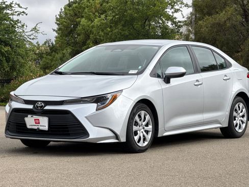 Certified 2024 Toyota Corolla LE FWD image 9