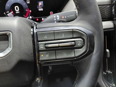 Used 2025 GMC Yukon AT4 w/ LPO, Floor Liner Package image 42