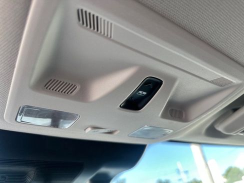 New 2025 Ford Maverick Lariat w/ Black Appearance Package image 26