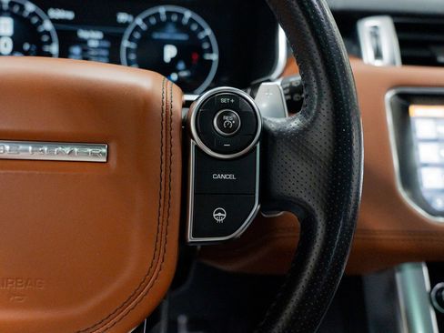 Used 2017 Land Rover Range Rover Sport Autobiography image 28