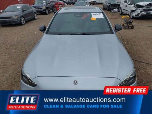 Used 2024 Mercedes-Benz C 300 Sedan image 11