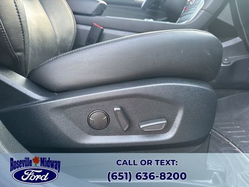 Used 2020 Ford Edge Titanium w/ Class II Trailer Tow Package image 38