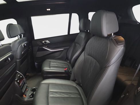 Used 2024 BMW X7 M60i w/ Executive Package AWD/4WD image 14