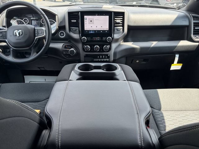 New 2026 RAM 1500 Express AWD/4WD image 19