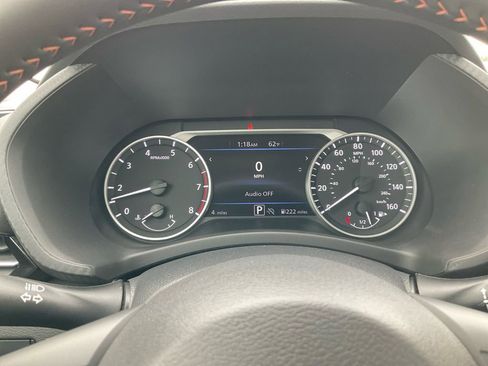 Certified 2025 Nissan Sentra SR image 19