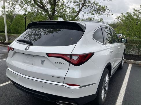 Used 2023 Acura MDX SH-AWD w/ Advance Package image 7