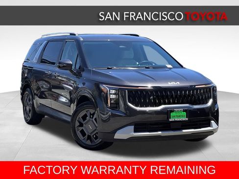 Used 2025 Kia Carnival EX FWD image 7