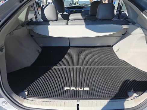 Used 2011 Toyota Prius One image 14