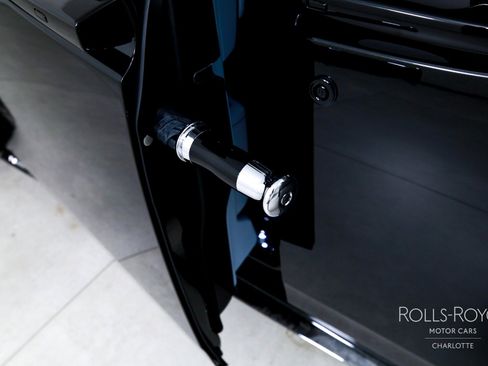 New 2026 Rolls-Royce Phantom Sedan image 32