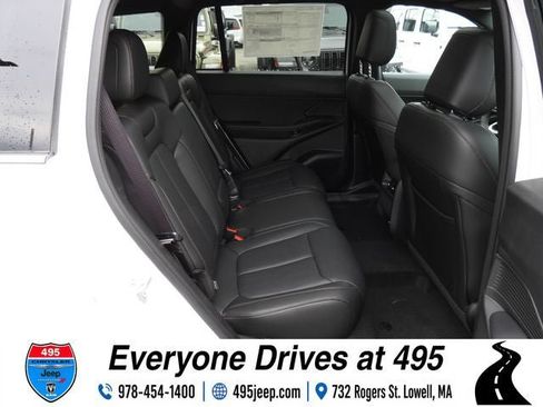 New 2026 Jeep Cherokee Limited AWD/4WD image 11