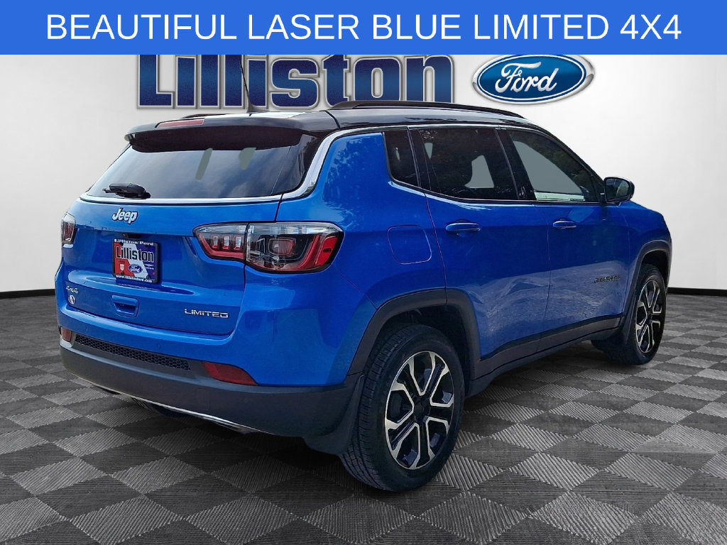 Used 2023 Jeep Compass Limited AWD/4WD image 4
