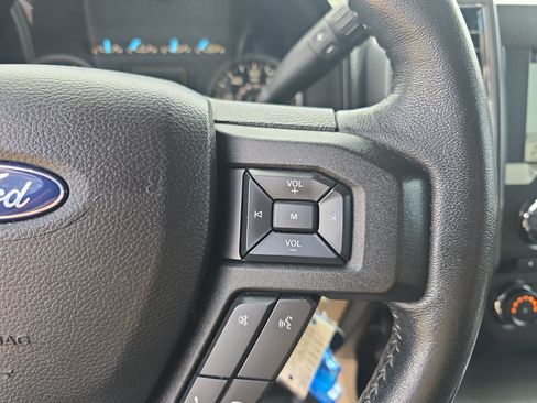 Used 2018 Ford F150 XLT w/ Equipment Group 302A Luxury AWD/4WD image 16
